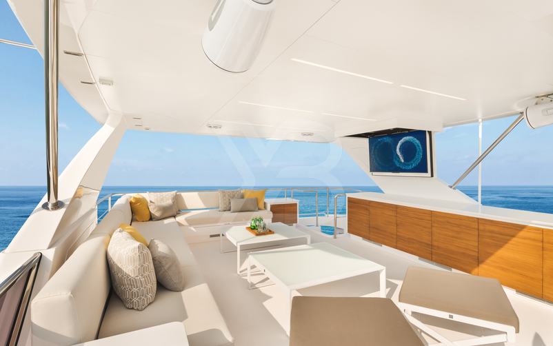 Ocean Lily yacht interior 5