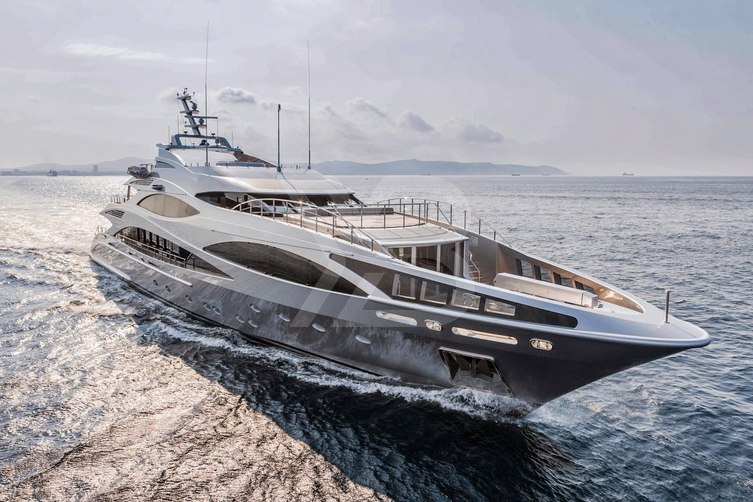 Panthera yacht exterior 2