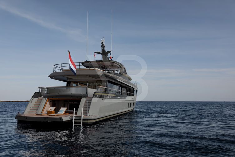 Castlefinn yacht exterior 6