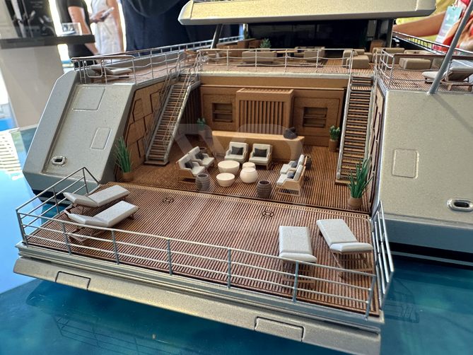 Dragonfly yacht interior 11