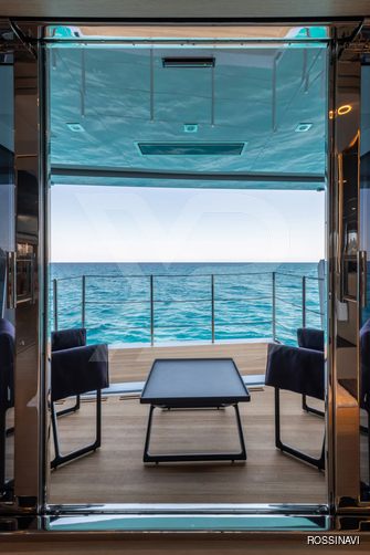 LEL yacht interior 13