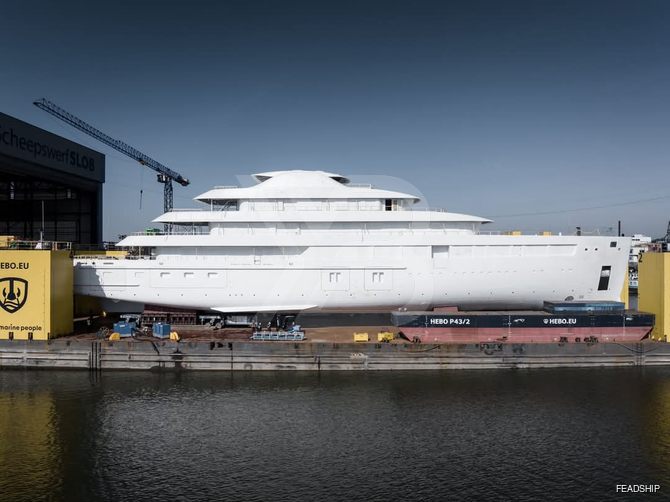 Feadship 716 yacht exterior 2