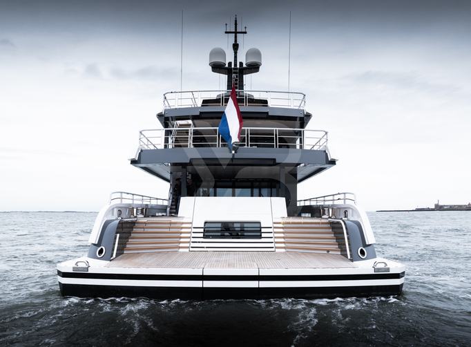 Memories yacht exterior 6
