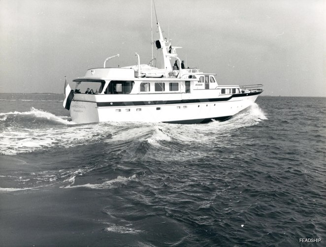 Calypso yacht exterior 5