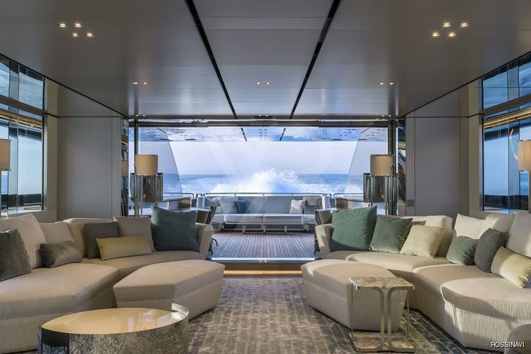 Flying Dagger yacht interior 9