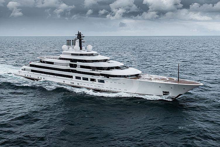 Scheherazade yacht exterior 11