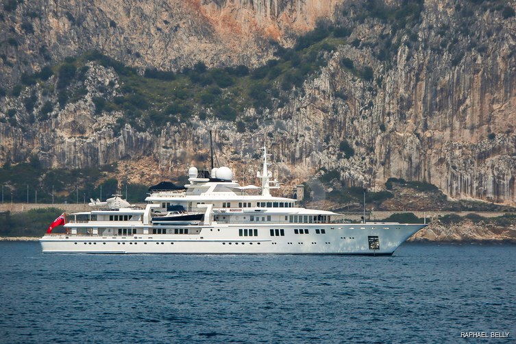 Tatoosh yacht exterior 11