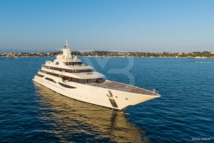 Alaiya yacht exterior 55