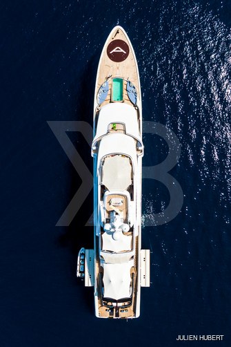 Eye yacht exterior 15