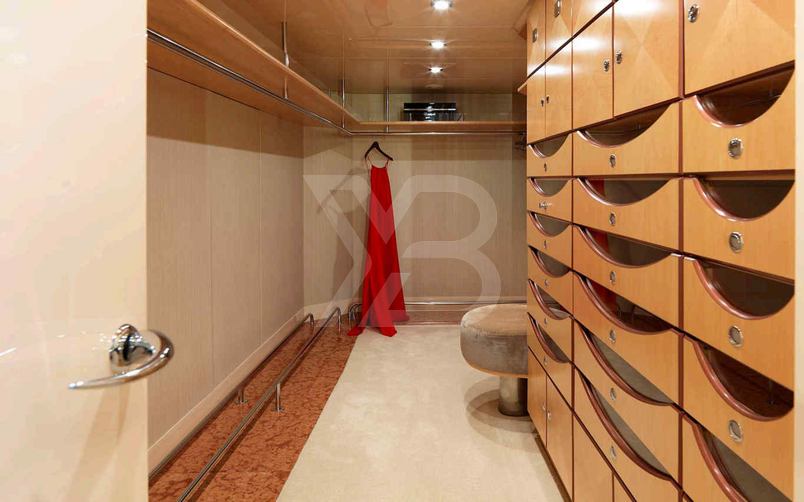 Prometheus I yacht interior 16