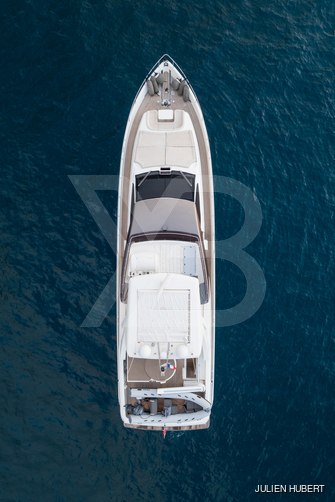 Juniper II yacht exterior 6