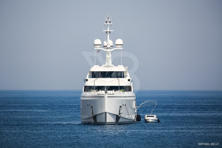 Soundwave yacht exterior 103