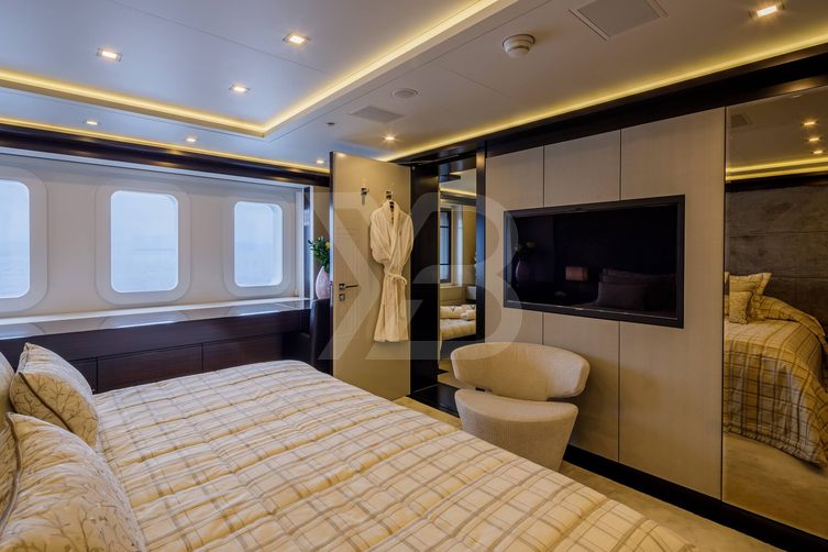 Lady Vera yacht interior 41