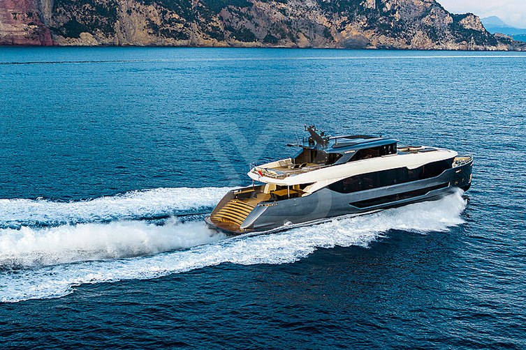 Lady Nina yacht exterior 26