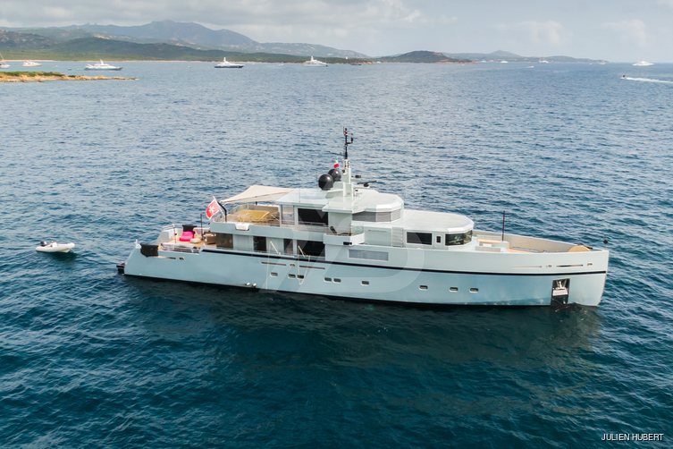 Caladan yacht exterior 7