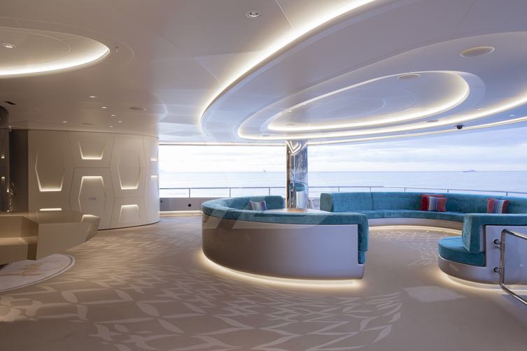 Aviva yacht interior 13