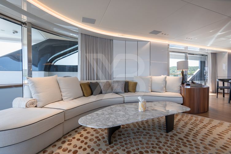 Oreos yacht interior 6