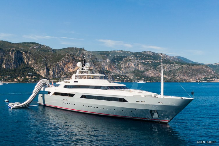 Vicky yacht exterior 6