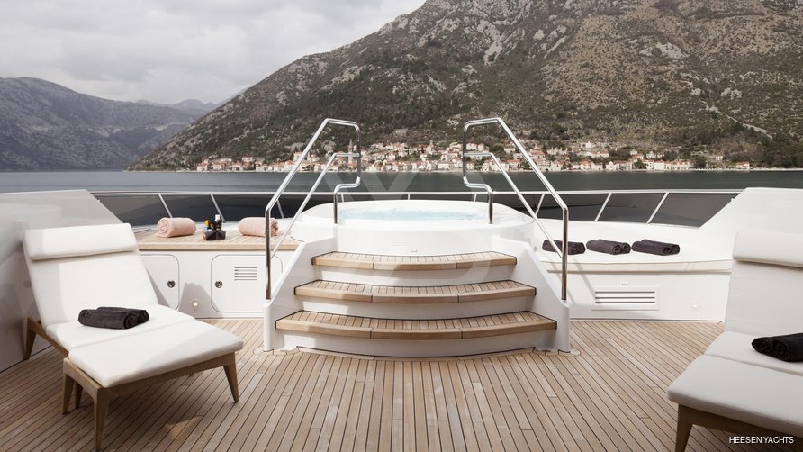 Elena yacht exterior 3