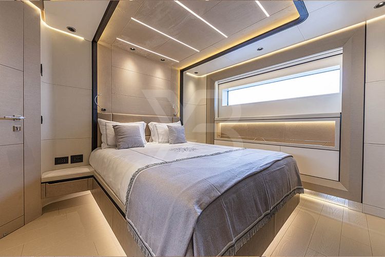 Simplicity yacht interior 21