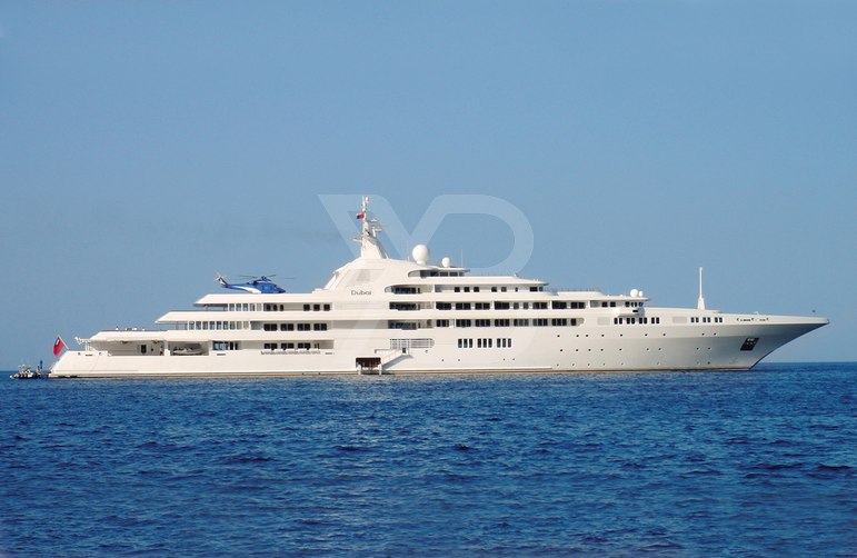 Dubai yacht exterior 2