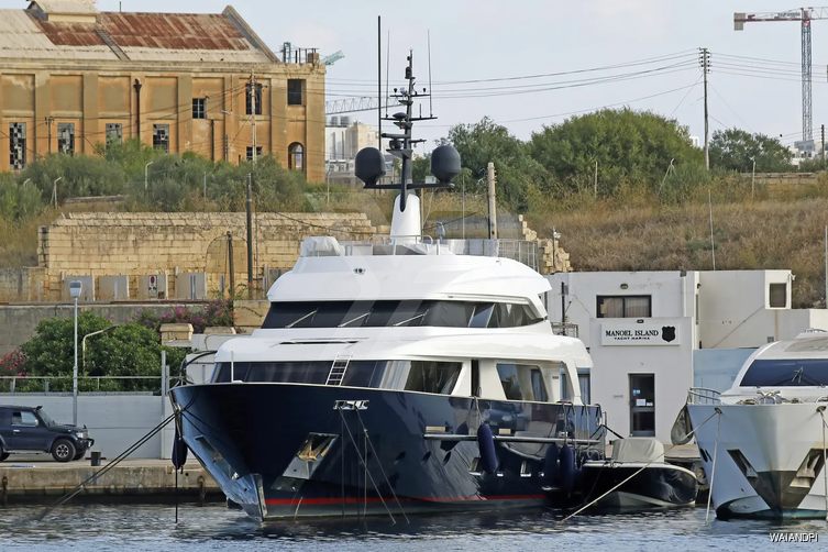 Annabel yacht exterior 3
