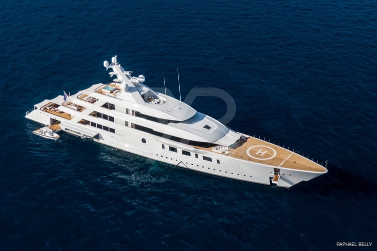 Bliss yacht exterior 2