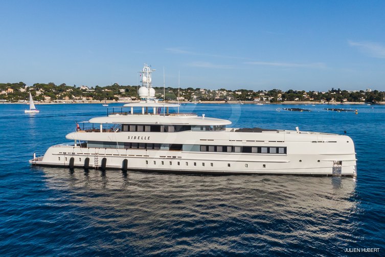 Sibelle yacht exterior 18