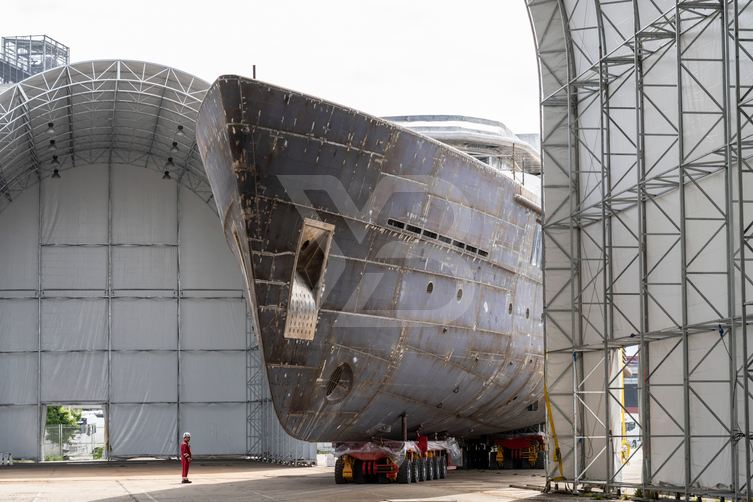 Project Thunderball yacht exterior 10