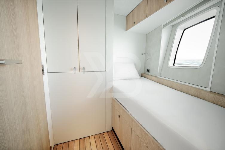 Silver Dawn yacht interior 18