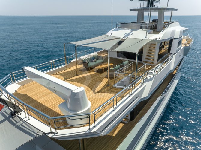 Kasif yacht exterior 3