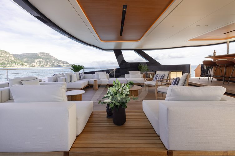 Seawolf X yacht interior 13