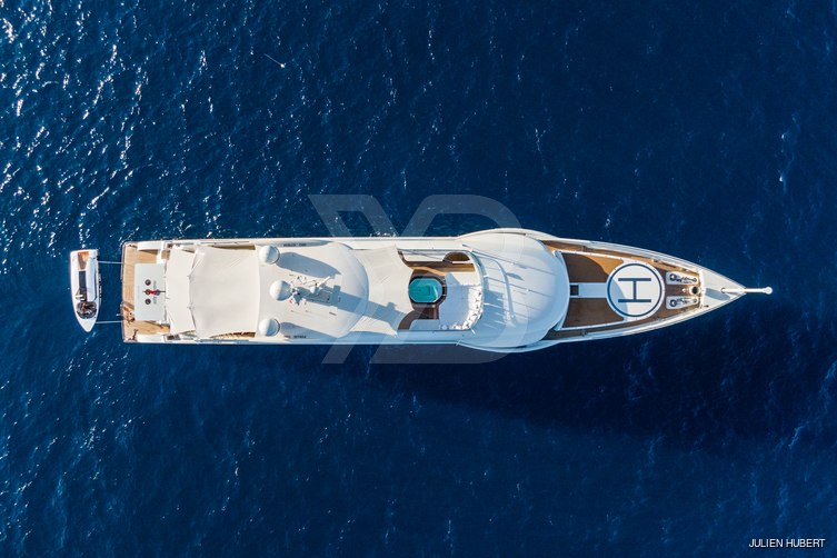 Madame Kate yacht exterior 18