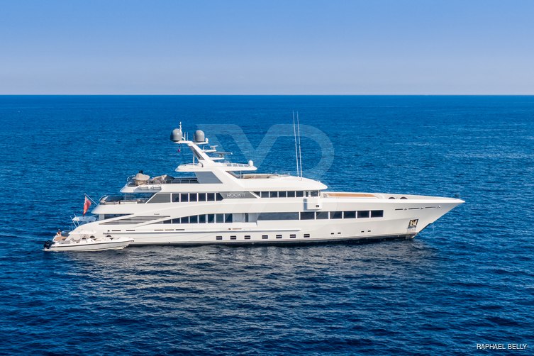 Rock.It yacht exterior 2