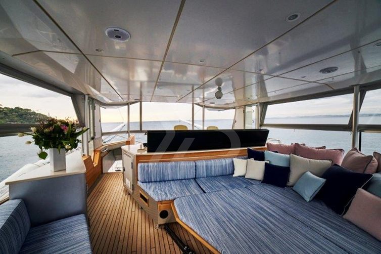 Iceberg yacht interior 54