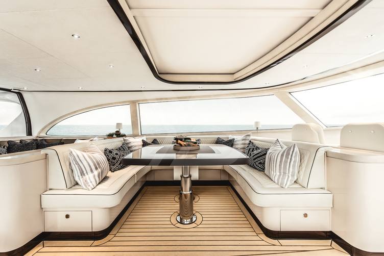 Silver Dawn yacht interior 40