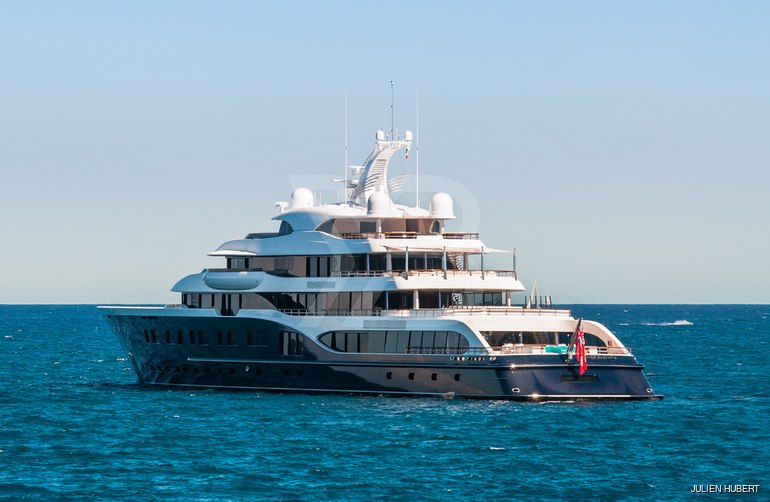 Symphony yacht exterior 22