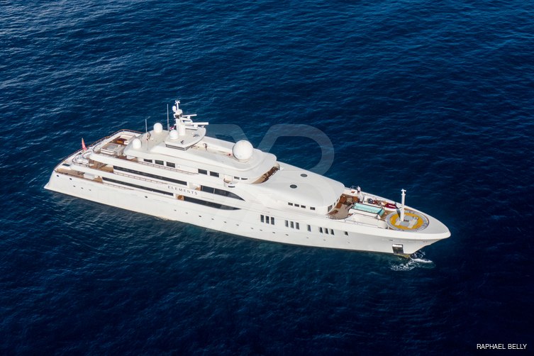 Elements yacht exterior 29