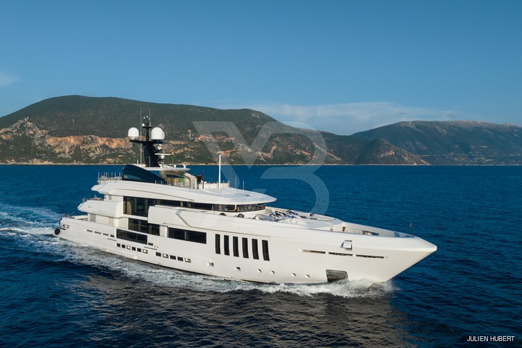 Ouranos yacht exterior 9