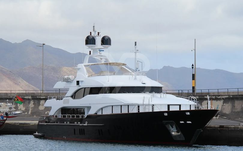 Seascape V yacht exterior 3