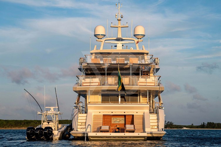 Inspiration yacht exterior 6