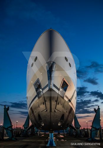 Lady Estey yacht exterior 4