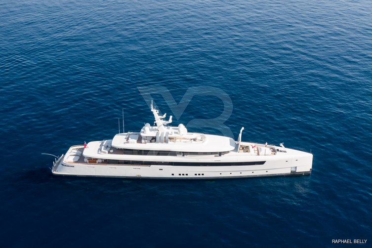 Alchemy yacht exterior 9