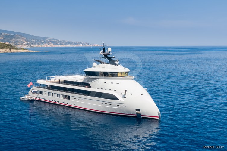 Olivia O yacht exterior 2