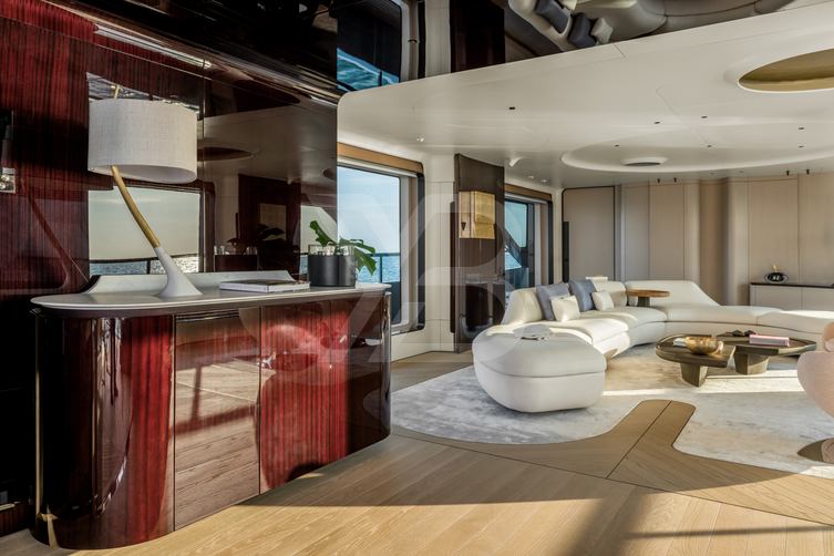Tanelorn yacht interior 28