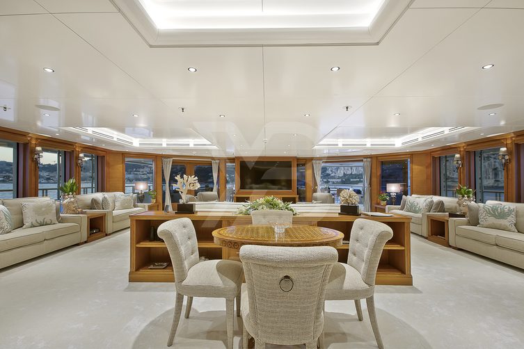 Boadicea yacht interior 14