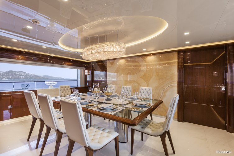 Vellmari yacht interior 8