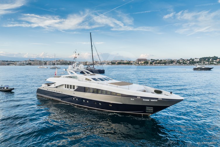 Hashtag yacht exterior 2