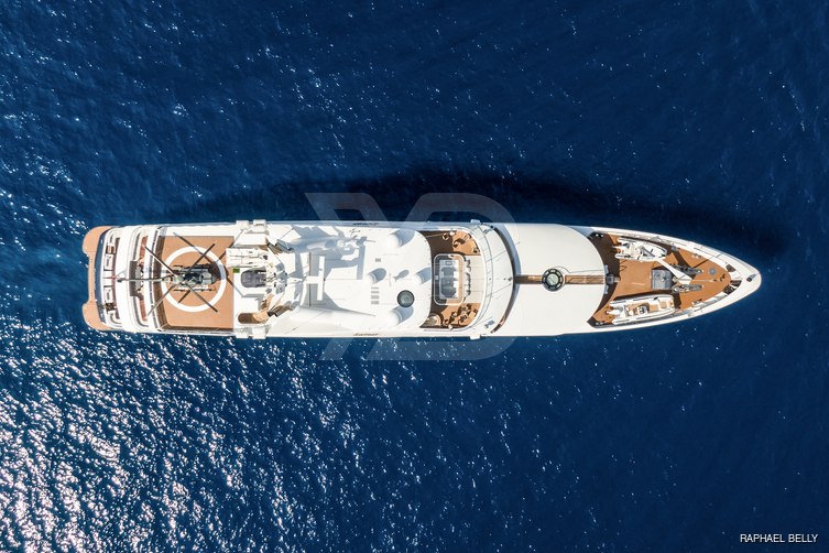 Samar yacht exterior 28