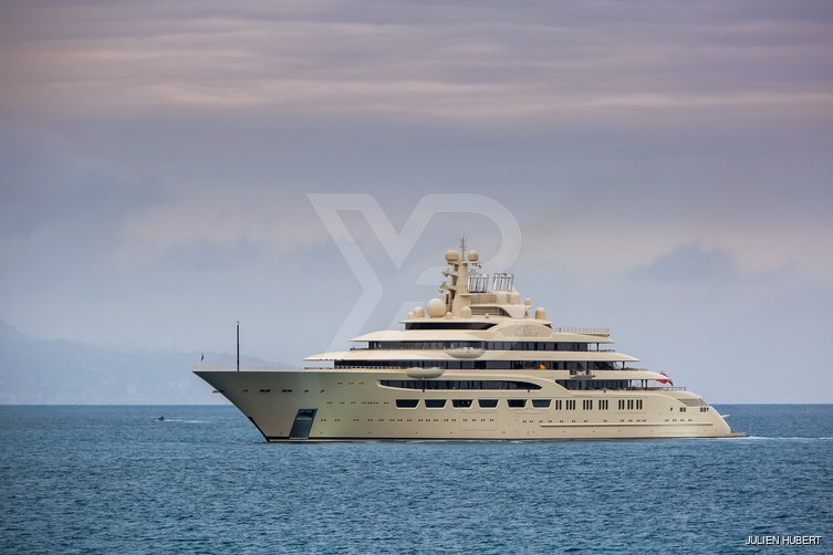 Dilbar yacht exterior 24